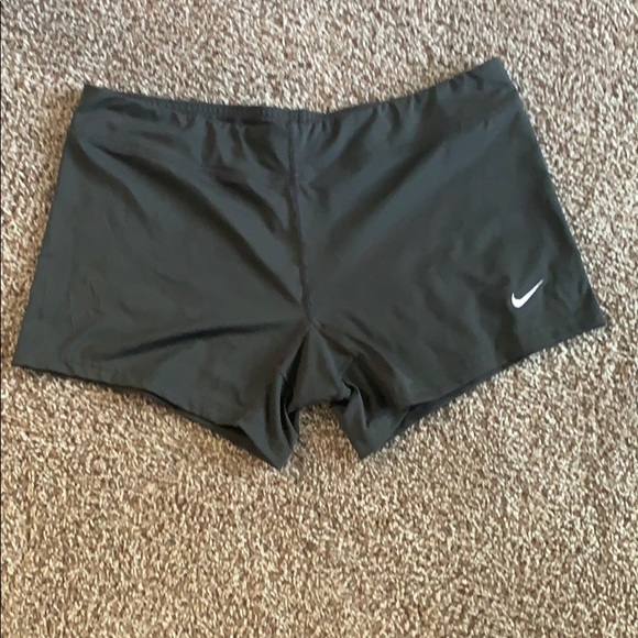 Nike Pants - Nike pro shorts